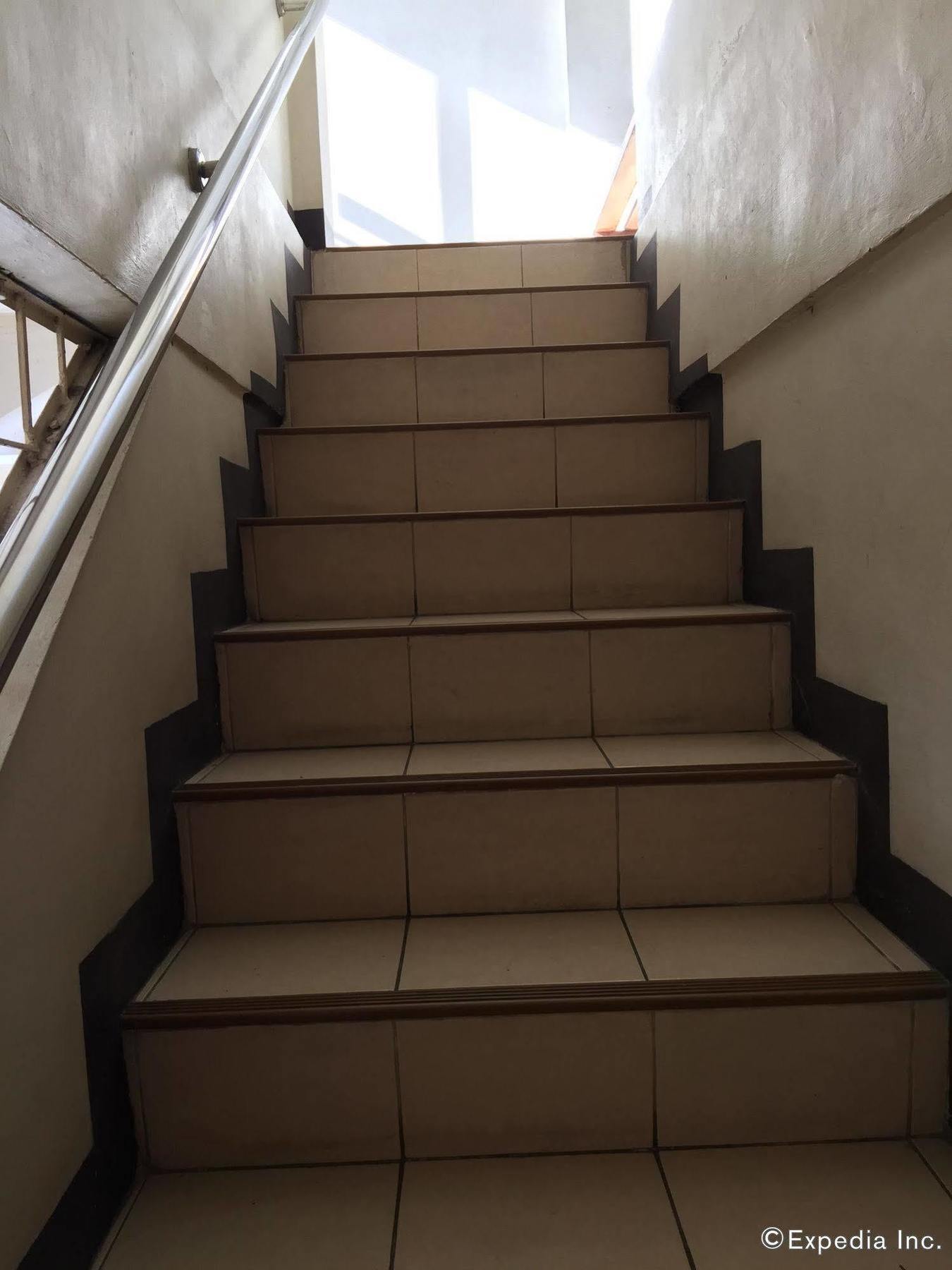 تاغبيلاران سيتي Qm Pension House المظهر الخارجي الصورة